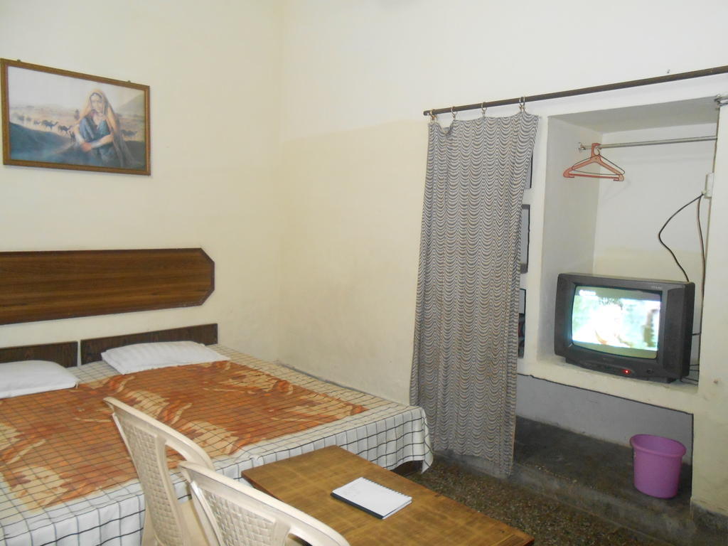 Gaurav Guest House Mathura Oda fotoğraf